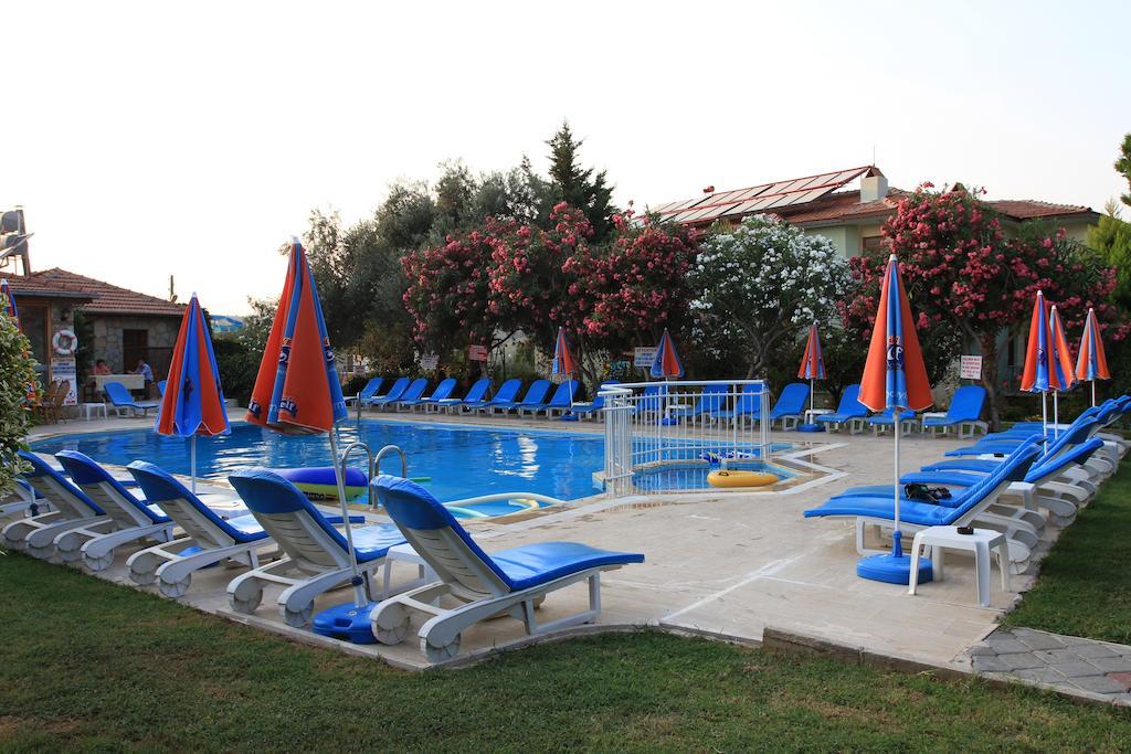 Gorkem Hotel & Apartments Олудениз Экстерьер фото