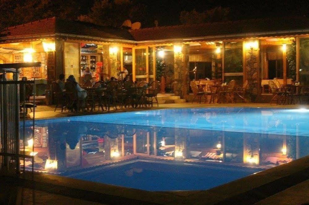 Gorkem Hotel & Apartments Олудениз Экстерьер фото